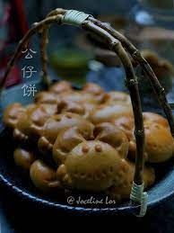 公仔饼 gong zai peng butter flour me 爱的心灵之约 desserts food butter