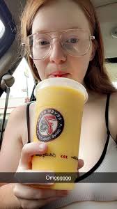 Peach mango smoothie from Mount Vernon Illinois
