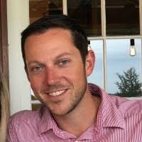 Douglas Riddell's Instagram, Twitter & Facebook