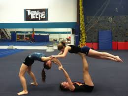 Pin By Fernanda Sotelo On Fotos Con Pareja Acro Gymnastics Gymnastics Poses Acrobatic Gymnastics