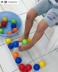 PSICOMOTRICIDADE! Salve as bolinhas na... - Papo da Professora Denise