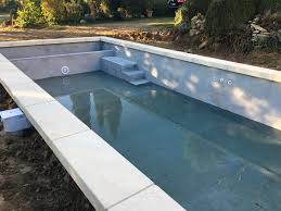 Pin Von Ferienwohnung Turm Lourmarin P Auf Poolbau Pool Selber Bauen Poolbau Pool