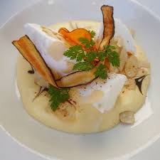 L Ile Flottante Salee Menubistronomique Illusion Fake Eggs Ileflottante Chips Toulouse Food Foodista Pornfood Cuisine Y Ile Flottante Cuisine Chips