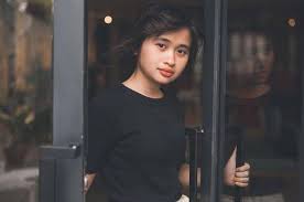 Airport fashion, atau gaya berpakaian di bandara adalah yang paling sering tersebar di internet dan menarik perhatian. Cewekbanget Id Punya Tubuh Mungil Yuk Tiru 6 Fashion Modisnya Ala Gritte Agatha Baca Cewekbanget Id Https Ift Tt 2oeu1bm Facebook