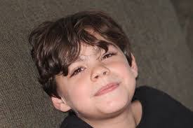 Renee Weakley's Instagram, Twitter & Facebook