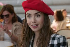 Tampil Kece! Gaya Fashion Emily Cooper di Serial Emily in Paris Jadi Tren  Fashion Dunia Hingga Jadi Inspirasi Aroma Mewah