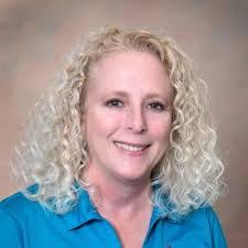 Kari Painter's Instagram, Twitter & Facebook