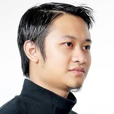 Cermin bahan plastik itu ada kan???