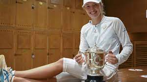 Among a plethora of questions, one fan asked swiatek whether she has felt any change in her game post claiming the roland garros trophy. French Open Sieger Durchs Turnier Geflogen Swiatek Verzuckt Die Tennis Welt Augsburger Allgemeine
