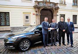 — jan hamáček (@jhamacek) may 4, 2021. Skoda Superb For Czech Deputies Chamber President Mr Hamacek Skoda Storyboard