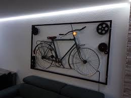 Was Man Nicht Alles Aus Metall Schrott Zaubern Kann Enfilade Industrielle Deco Interieure Deco
