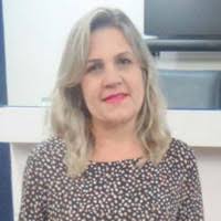 20+ perfis com “Adriana Simon”