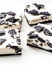 Cakes come in many sizes and shapes. Oreo Cheesecake Recipe I Am A Food Blog