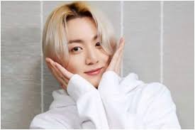 Jun 10, 2021 · bts' jungkook is known for his love of milk.he's even shared that he always has some in his fridge. Bts Jungkook Reveals What Makes Their K Pop Band Different From Others Check Here