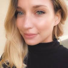 Amber Carlson Email & Phone Number