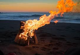 Log cabin and campfire are semantically related in site for outdoor living topic. How To Start A Campfire Ramble Around The World