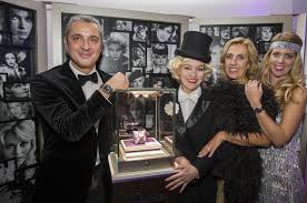 Browse the user profile and get inspired. Hommage An Die 20er Jahre Salzburg Stadt