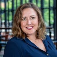 Shannon Unger's Instagram, Twitter & Facebook