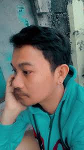 LOOK: Some chairs at NAIA 3 arrival hall have been removed. MIAA  spokesperson Chris Bendijo said chairs are being cleaned now. He added that  soon, chairs will be removed permanently. "We observed