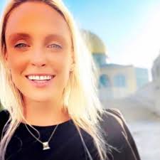 Nathaniel Erb (@NathanielErb)