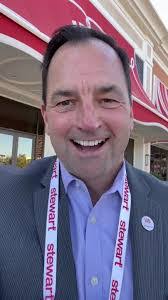 Alex Kendrew's Instagram, Twitter & Facebook