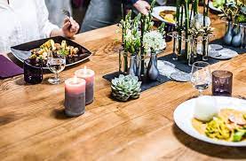 Wir liefern ihnen viele anregungen zu allen themen rund ums dekorieren. Easytischdeko Einfach Kreativ Tischdeko Das Perfekte Dinner Gastronomie