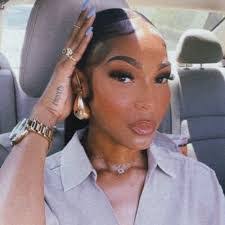 Erin Rambo's Instagram, Twitter & Facebook