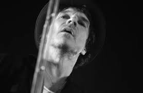 11 legendariska klipp med Thåström