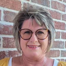 Daniel Douthit's Instagram, Twitter & Facebook