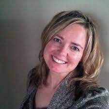 Tara Cleland's Instagram, Twitter & Facebook