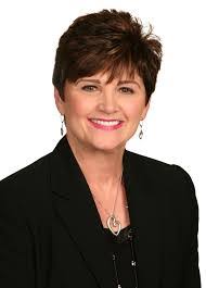 Teri Dixon's Instagram, Twitter & Facebook