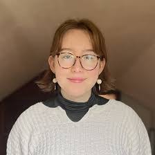 Alice Irizarry's Instagram, Twitter & Facebook