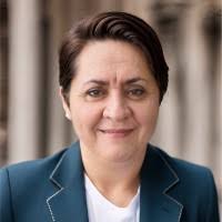 400+ "Illuzzi" profiles