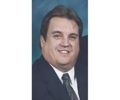 Lucy Rollins's Instagram, Twitter & Facebook