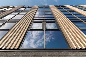 Er hatte eine schwester und war der älteste von vier brüdern. Sab Pyramid Profile Reflektieren Das Wetter In Schottland