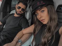 Nicole cherry și florin popa au împlinit 2 ani de relație!mesajul transmis de iubit artistei:urmează eternitatea citește și: Nicole Cherry A Pus Piciorul In Prag Ea È™i Iubitul Ei Fac Marele Pas Ce Planuri Au Cei Doi Pentru Viitor