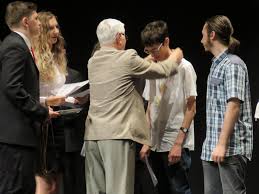 „avem rezultate bune spre foarte bune. Elevii De ExcepÈ›ie De La Colegiul Dobrogean Spiru Haret Din Tulcea PremiaÅ£i