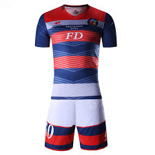 El monarca del fútbol mexicano presumió la nueva indumentaria . 100 Poliester Conjunto Completo Uniforme De Futbol De Los Hombres Rojo Azul Y Blanco De Club De Futbol Jersey Buy Personalizado Camisetas De Futbol Jersey Nuevo Modelo Camisetas De Futbol Baratas Product On