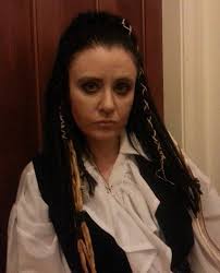 A Terrible Tragedy Made Amanda Re-evaluate Her Life, She Found Solace In  Living Life As A Pirate
