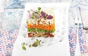 Le Tartare De Crudites Du Chef Lignac Recette Recette De Tartare Recette Recettes De Cuisine