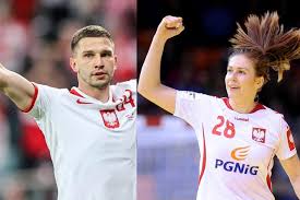 Świerczok rozpoczął swoją karierę w 2002 w sekcji piłkarskiej tyskiego miejskiego ośrodka sportów młodzieżowych. To Ona Wspiera Kadrowicza Milosc Nakreca Jakuba Swierczoka Super Express