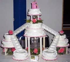 Resultado De Imagen Para Tortas De 15 De Tres Pisos Con Escaleras En Azul Quinceanera Cakes Mexican Wedding Cake Staircase Wedding Cake