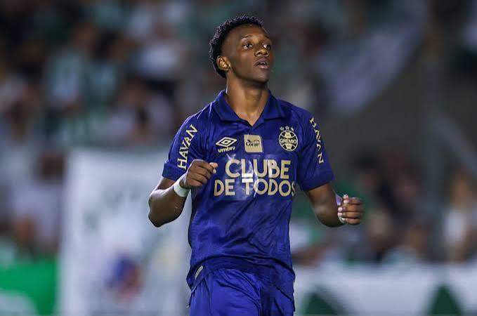 Gr&ecirc;mio promove Gabriel Mec e mais cinco atletas da base ao elenco profissional &ndash; NN Consultoria