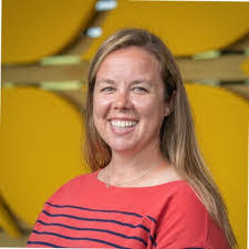 Kaitlyn Artz's Instagram, Twitter & Facebook