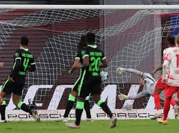 Discover more posts about dejan kulusevski. Wolfsburg Ia Del Merr Pike Me Leipzig Dhe Kualifikohet Ne Champions Bota Sot