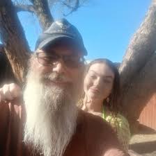 Camping near Lake Pleasant shore with trailer?