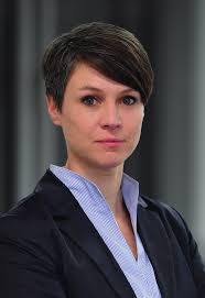 CURRICULUM VITAE · DR. SUSANNE BECKER VITA