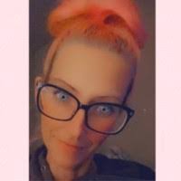 Michele Baumgardner's Instagram, Twitter & Facebook