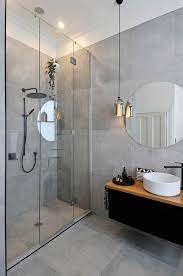 zo kan jij een hotel gevoel creeren in je eigen huis in 2020 moderne badkamer interieur modern badkamerontwerp moderne badkamer verlichting