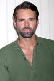 Robin Patrick's Instagram, Twitter & Facebook